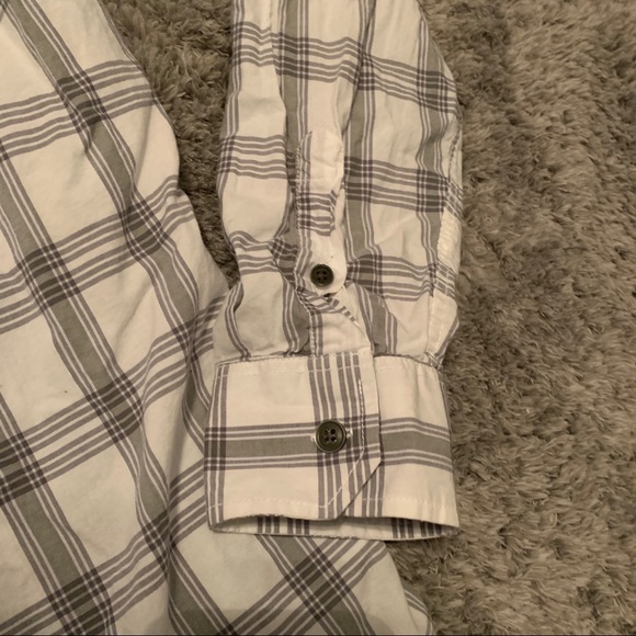 Men’s Checkered Button Down Shirt - Picture 4 of 5